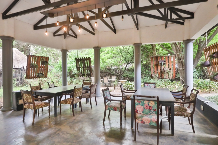 9 Bedroom Property for Sale in Scheerpoort A H North West